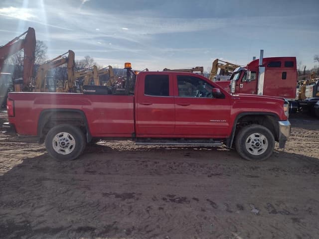 Image of GMC 2500 equipment image 2