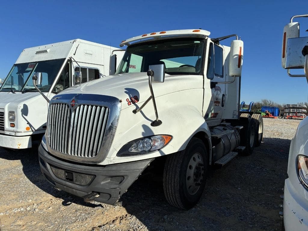 Image of International ProStar Plus 122 Primary image