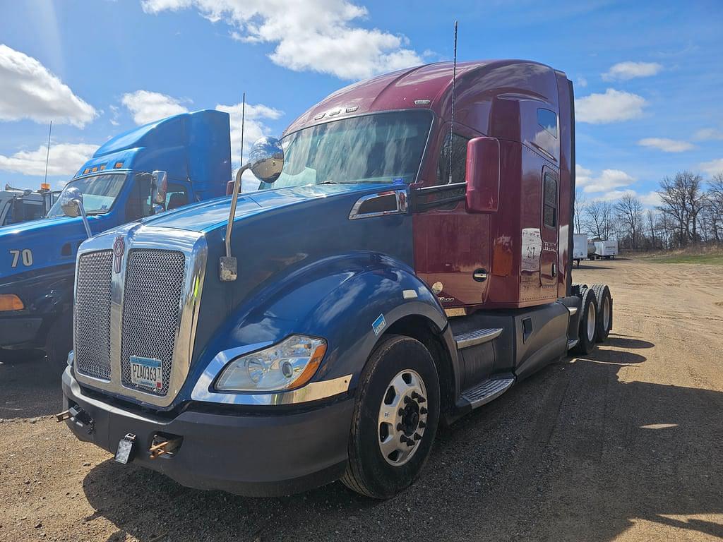 Image of Kenworth T680 Primary image
