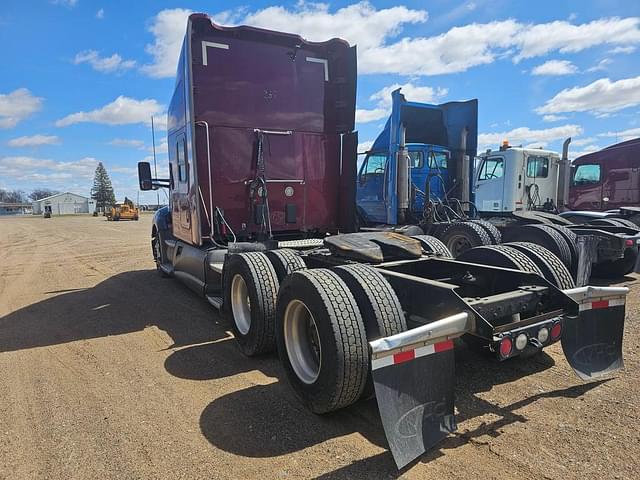 Image of Kenworth T680 equipment image 2