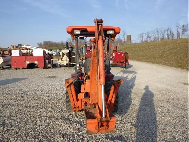 Image of Kubota B26 equipment image 3