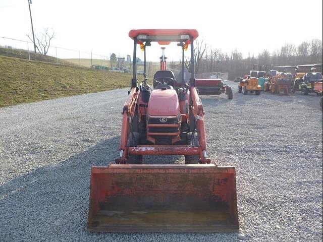 Image of Kubota B26 equipment image 1
