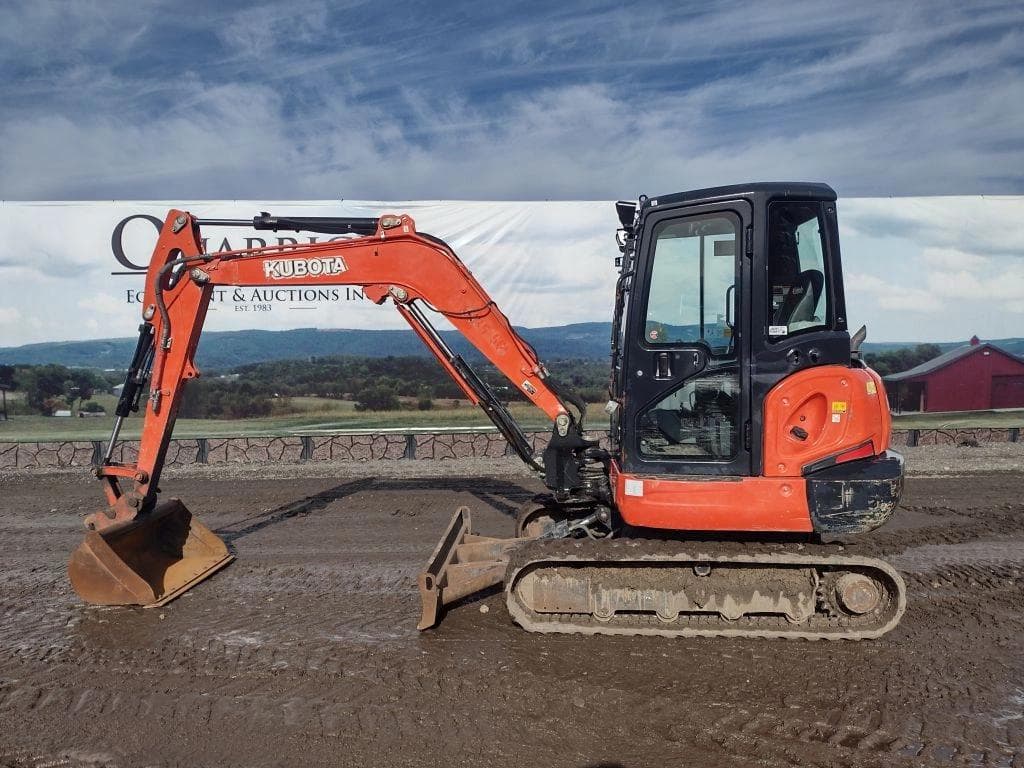 Image of Kubota KX040 Primary image