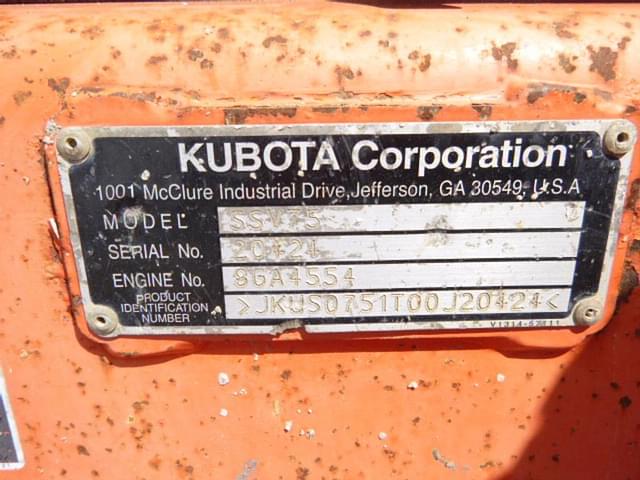 Image of Kubota SSV75 equipment image 4