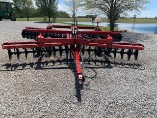 Image of Oliver 252 equipment image 1