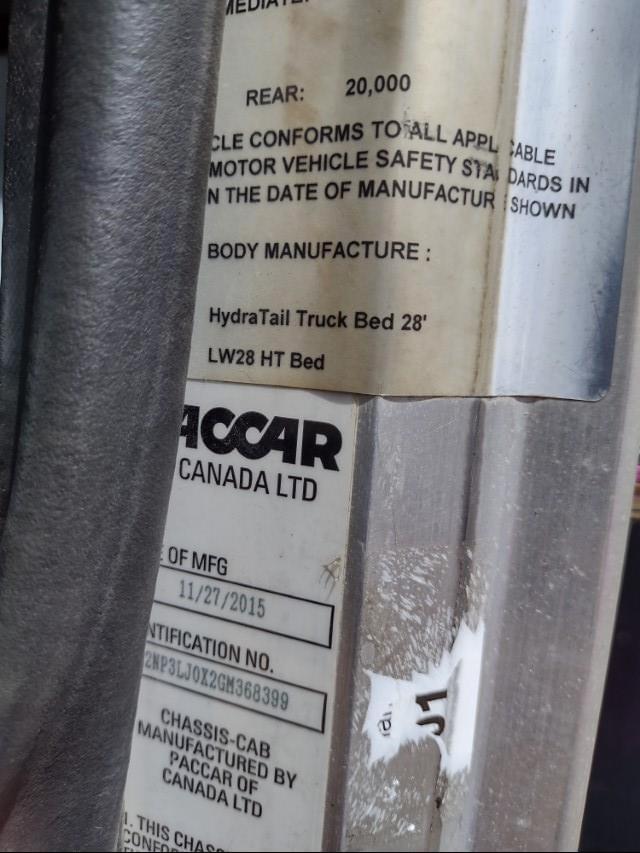 Image of Peterbilt 348 equipment image 4