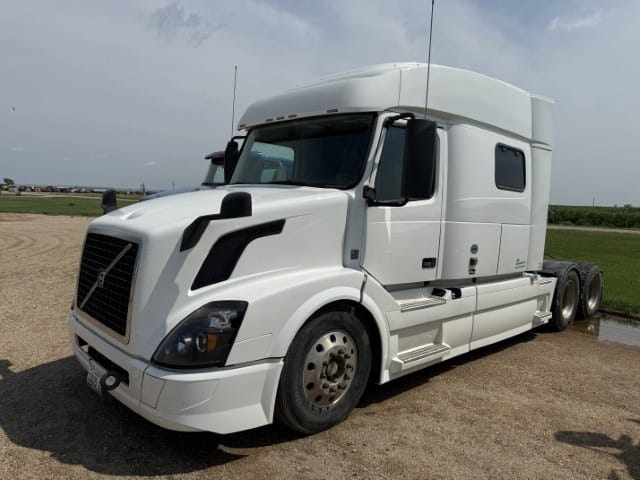 2016 Volvo VNL Equipment Image0