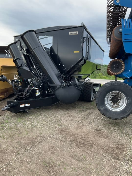 2023 Brandt 1600DXT Equipment Image0