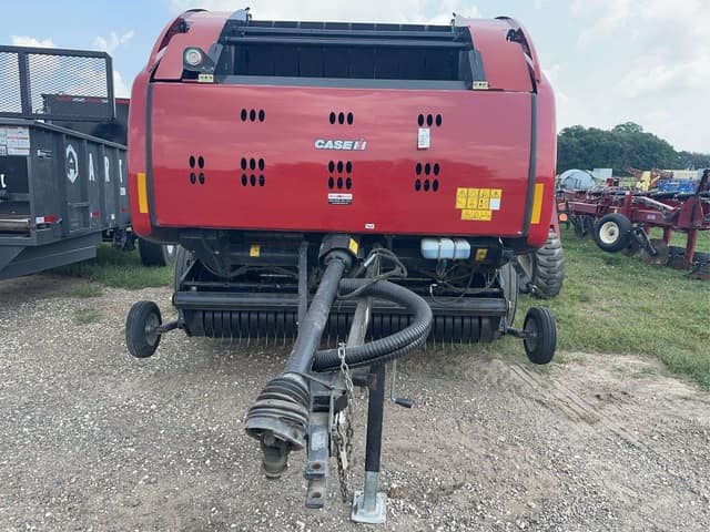 Image of Case IH RB565 equipment image 1