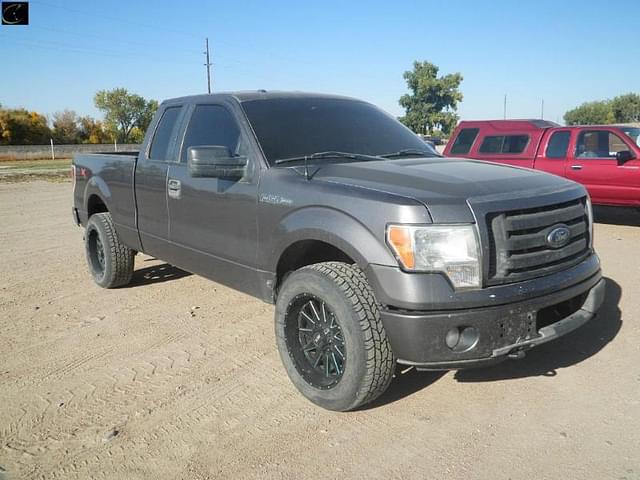 Image of Ford F-150 equipment image 1