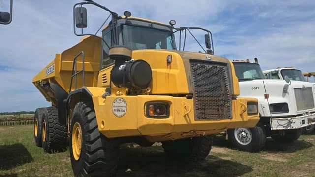 Image of John Deere 350D equipment image 2