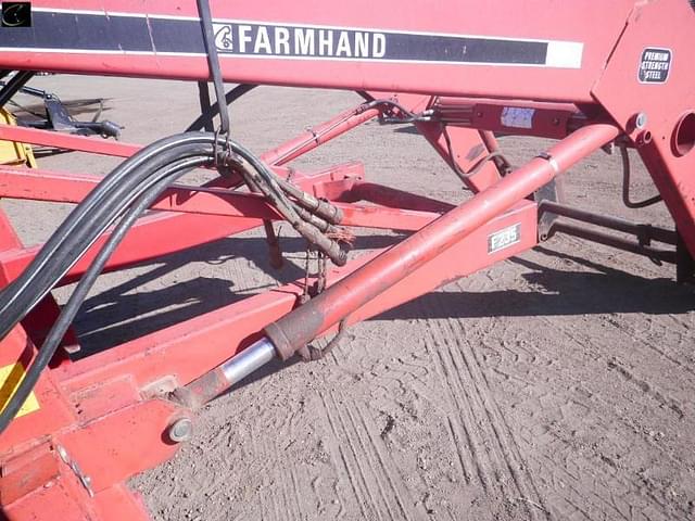 Image of Farmhand F235 equipment image 4