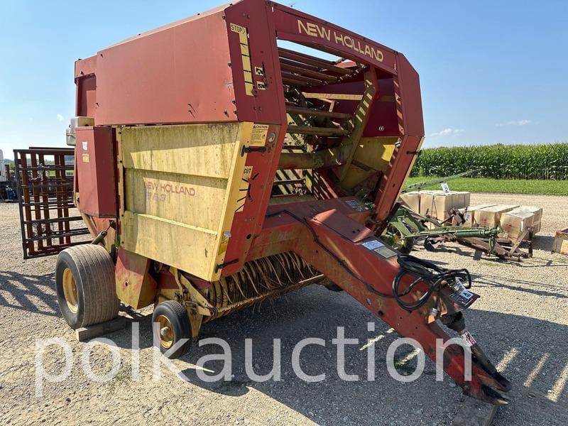 Image of New Holland 853 Primary image