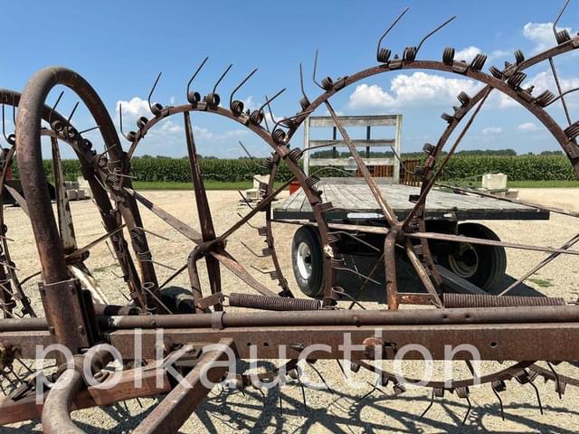 Image of International Harvester 30 equipment image 4
