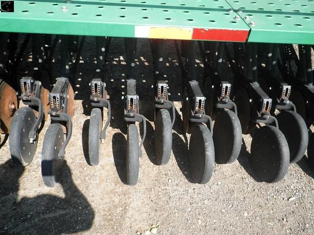 Thumbnail image John Deere 1520 10
