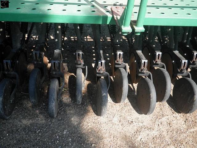 Thumbnail image John Deere 1520 11