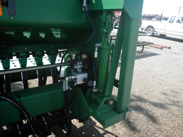 Thumbnail image John Deere 1520 23