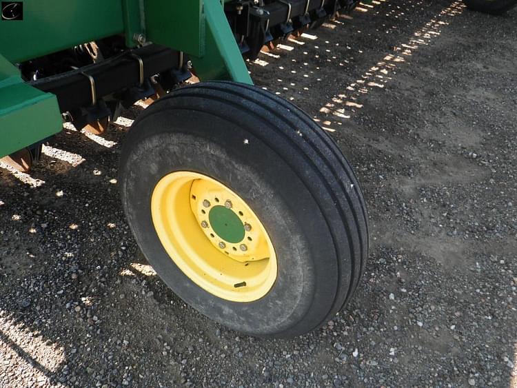 Main image John Deere 1520 6