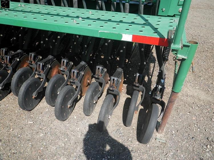 Main image John Deere 1520 9
