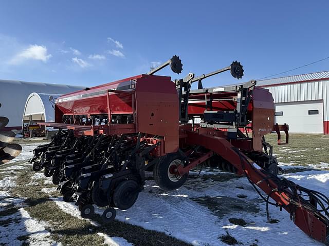 Image of Case IH 5500 equipment image 3