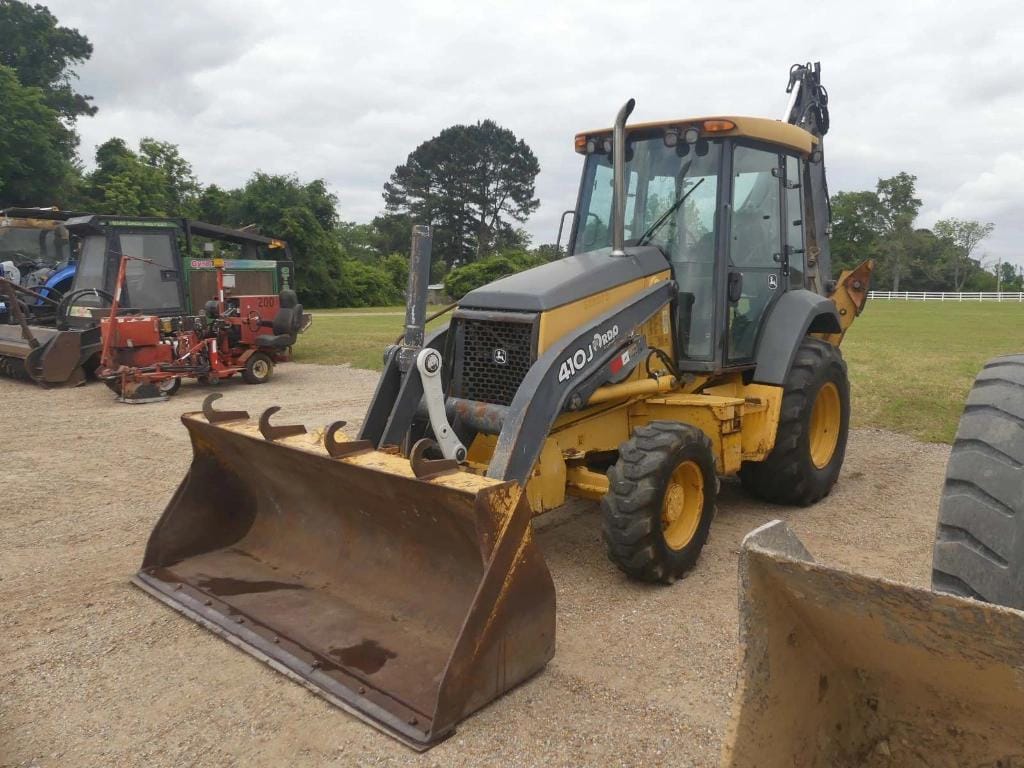John Deere 410J Equipment Image0