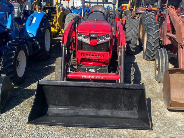 Image of Mahindra 1635 equipment image 1