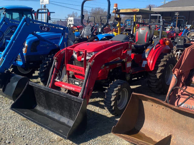 Image of Mahindra 1635 equipment image 2
