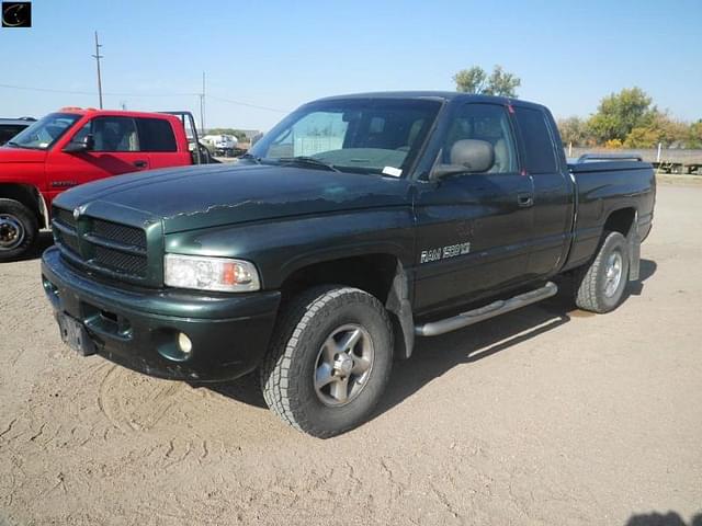 Image of Dodge Ram 1500 equipment image 1