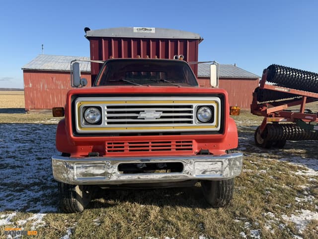 Image of Chevrolet C65 equipment image 2