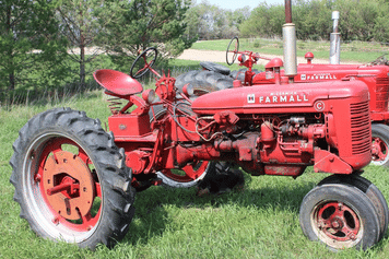 Main image Farmall C