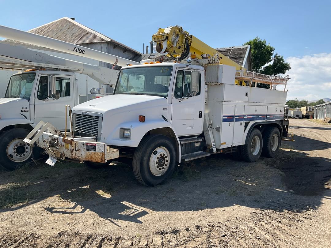 Image of Freightliner FL80 Primary image