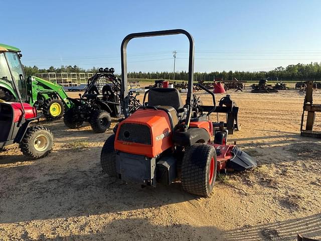 Image of Kubota ZD331 equipment image 3