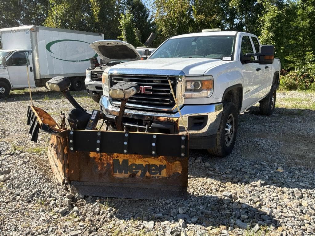 Image of GMC 2500HD Primary image