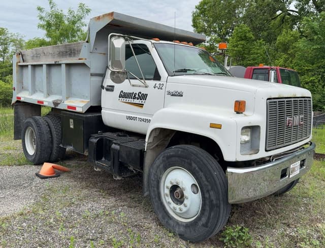 Image of GMC Topkick equipment image 1