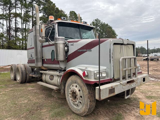 Image of Western Star 4900 equipment image 3