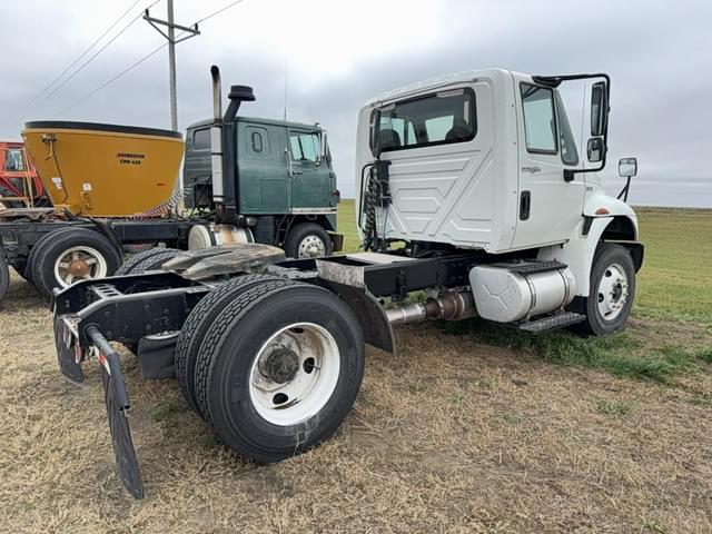 Image of International Durastar equipment image 3