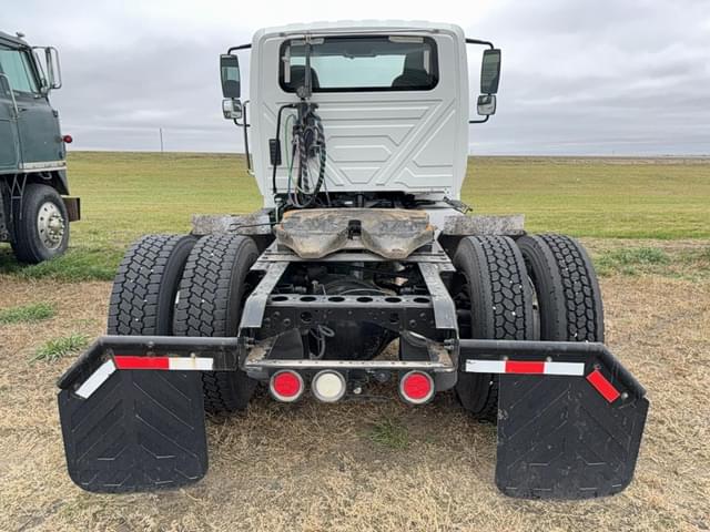 Image of International Durastar equipment image 2