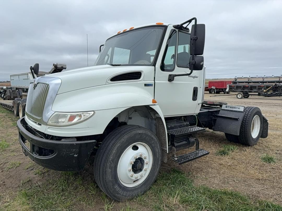 Image of International Durastar Primary image