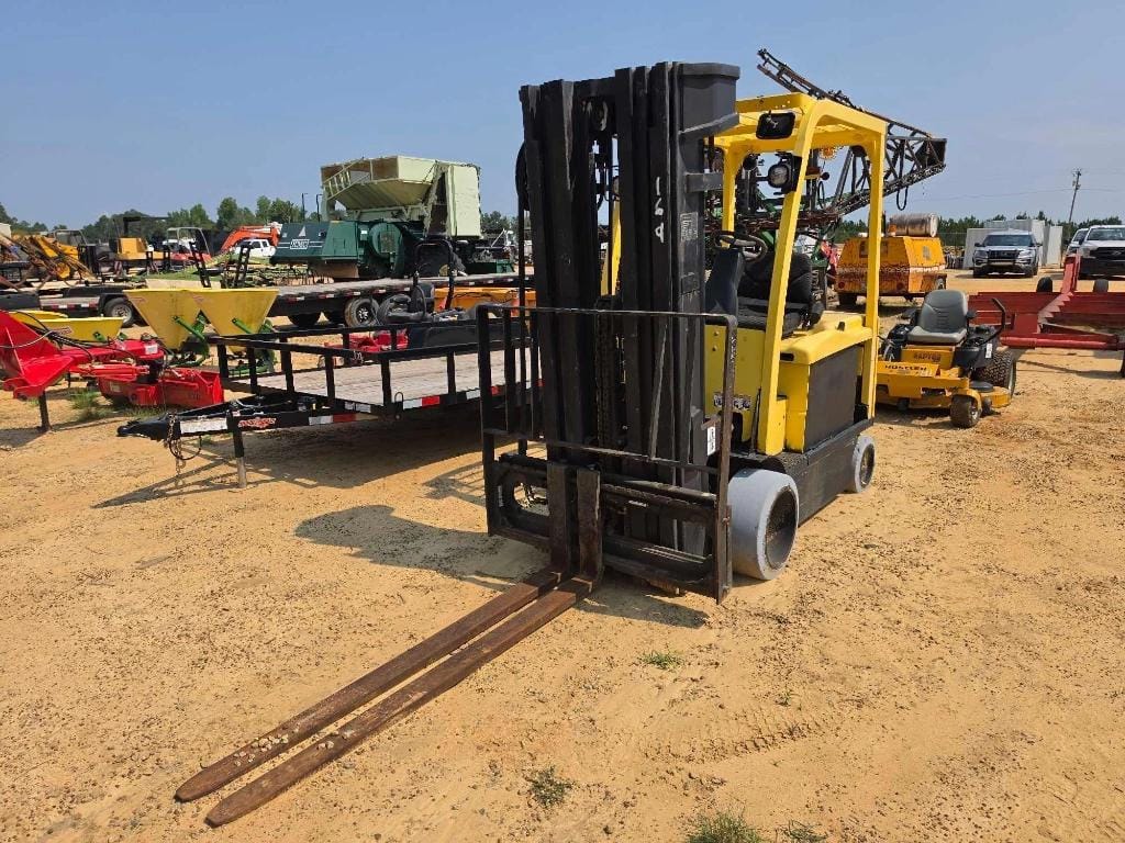 Hyster 141 Equipment Image0