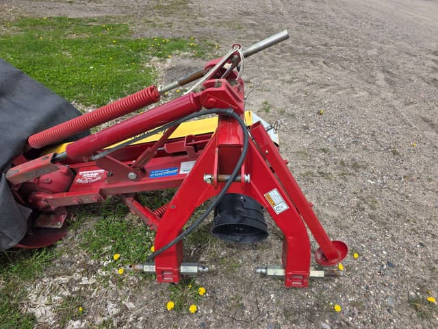 Image of New Holland H6740 equipment image 1