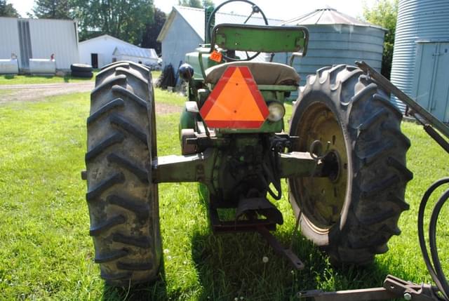Image of John Deere A equipment image 3
