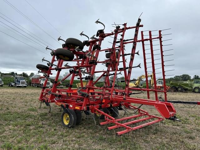 Image of Sunflower 5035-28 equipment image 2