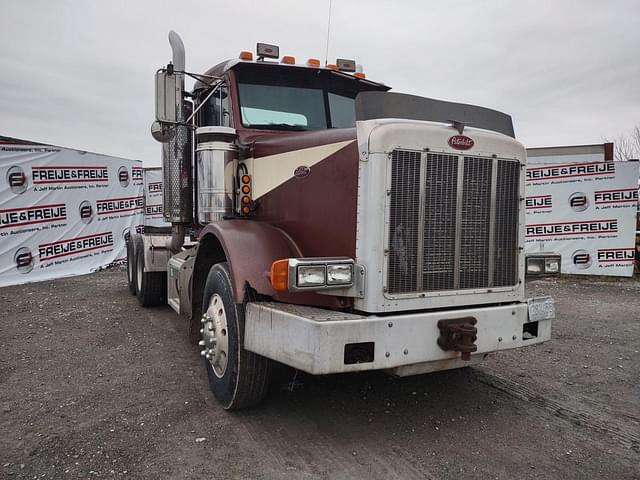 Image of Peterbilt 378 equipment image 2