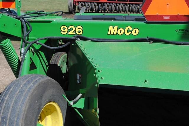 Image of John Deere 926 equipment image 4