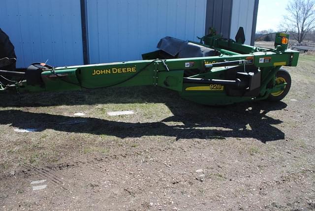 Image of John Deere 926 equipment image 1