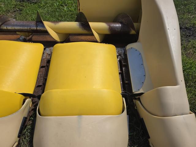 Image of New Holland 996 equipment image 3