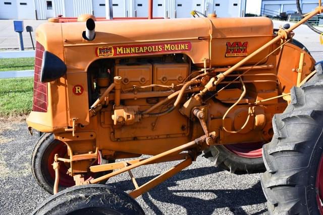 Image of Minneapolis-Moline R equipment image 1