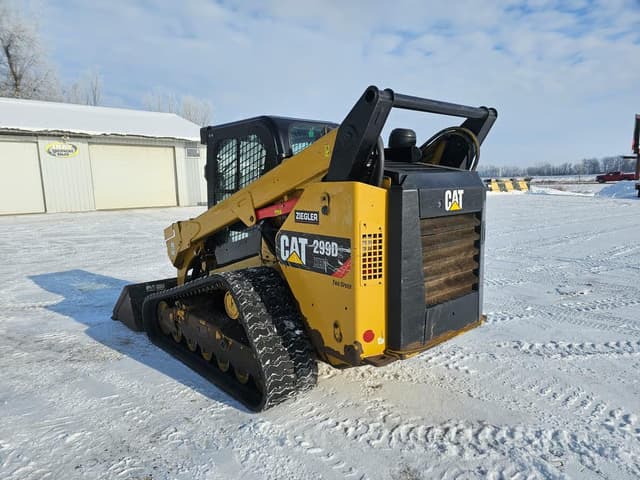 Image of Caterpillar 299D2 XHP equipment image 2