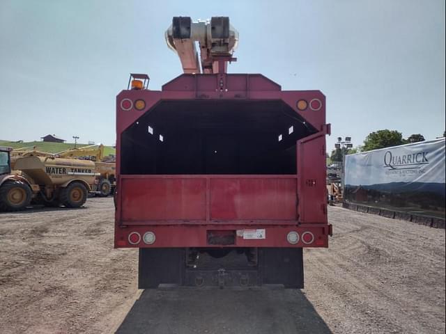 Image of International 4300 SBA equipment image 3