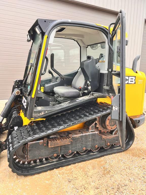 Image of JCB 300T equipment image 2
